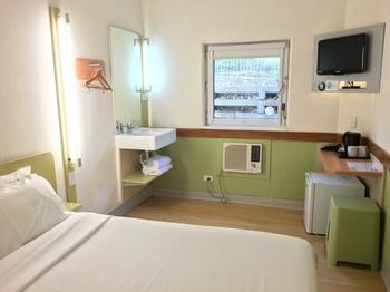 Ibis Budget Campbelltown - New Castle Holiday 9