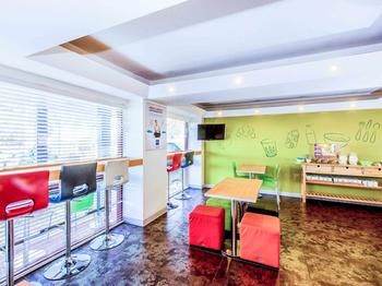 Ibis Budget Campbelltown - New Castle Holiday 32
