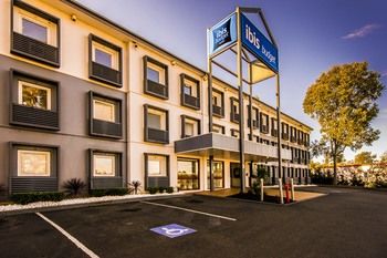 Ibis Budget Campbelltown - New Castle Holiday 37