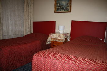 Carnegie Motor Inn - New Castle Holiday 24