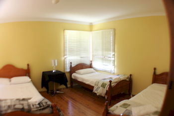 Echo Point Holiday Village - New Castle Holiday 24