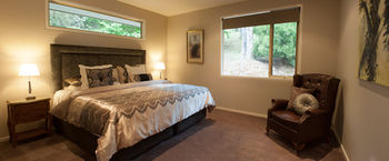 Mountain Element Retreats - New Castle Holiday 2