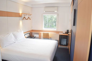 Ibis Budget Gosford - New Castle Holiday 25