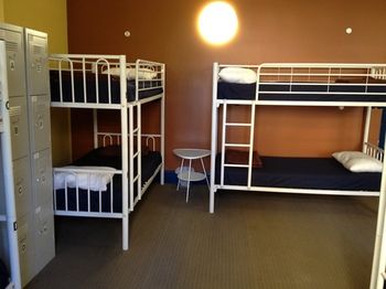 Central Perk Backpackers - Hostel - New Castle Holiday 30