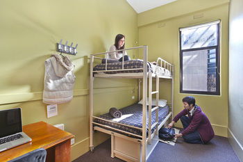 Melbourne Central YHA - Hostel - New Castle Holiday 3