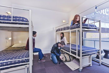 Melbourne Central YHA - Hostel - New Castle Holiday 5