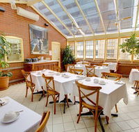 Simpson Of Potts Point - New Castle Holiday