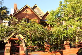 Simpson Of Potts Point - New Castle Holiday 6