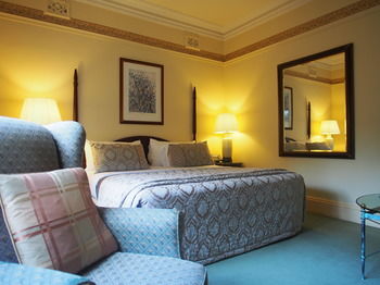 Simpson Of Potts Point - New Castle Holiday 17