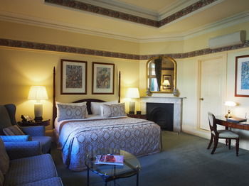 Simpson Of Potts Point - New Castle Holiday 32