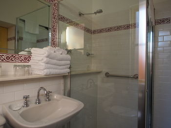 Simpson Of Potts Point - New Castle Holiday 38