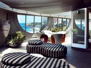 Hotel Ravesis - New Castle Holiday 1