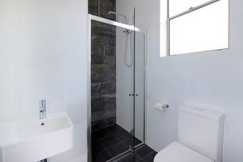 Alison Lodge - New Castle Holiday 7