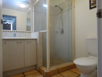 Costa Bella Apartments - New Castle Holiday 27