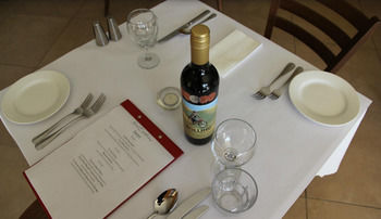 No 95 Accommodation - New Castle Holiday 9