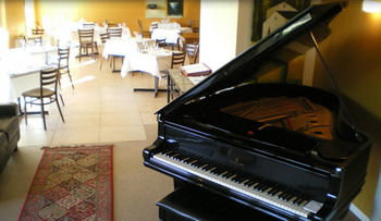 No 95 Accommodation - New Castle Holiday 12