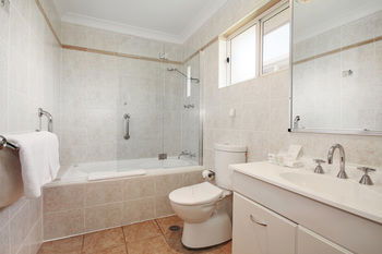 Edward Parry Motel & Apartments - New Castle Holiday 2