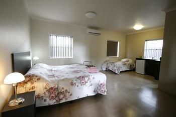 Station Hotel Motel Kurri Kurri - New Castle Holiday 3