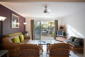 Skippers Cove Waterfront Resort - New Castle Holiday 22