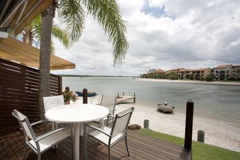 Skippers Cove Waterfront Resort - New Castle Holiday 34
