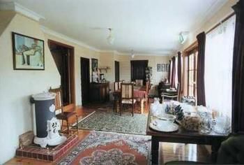 Sirens Bed & Breakfast - New Castle Holiday 6