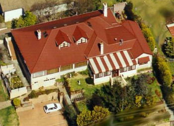 Sirens Bed & Breakfast - New Castle Holiday 13