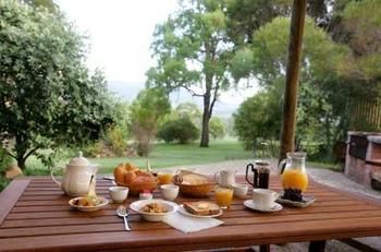 Elfin Hill Country Accommodation - New Castle Holiday 4