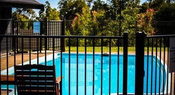 Elfin Hill Country Accommodation - New Castle Holiday 16