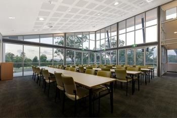 Hunter Valley Hotel Academy - New Castle Holiday 9