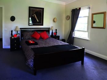 Merrow Cottages - New Castle Holiday 10