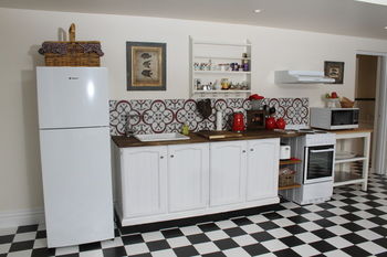 Merrow Cottages - New Castle Holiday 38