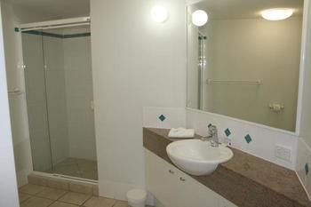 King's Row Holiday Apartments - New Castle Holiday 11