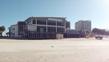 Paradis Pacifique Apartments - New Castle Holiday 2