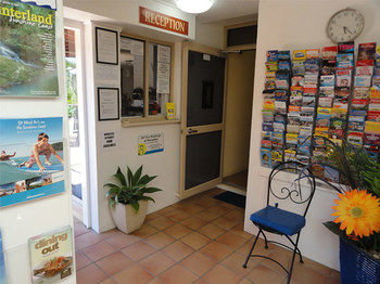 Paradis Pacifique Apartments - New Castle Holiday 5