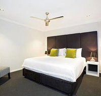 Astina Serviced Apartments - Parkside - New Castle Holiday