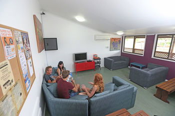 Hunter Valley YHA - Hostel - New Castle Holiday 24