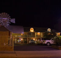 Shearing Shed Motor Inn - New Castle Holiday
