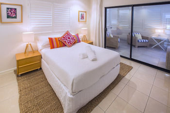 Papillon Coolum - New Castle Holiday 24