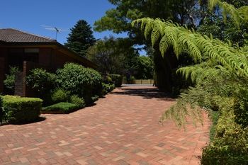 Katoomba Townhouses - New Castle Holiday 9