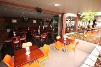 Peden's Hotel - New Castle Holiday 1