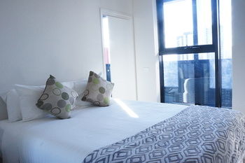 Winston Apartments - New Castle Holiday 9