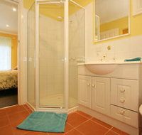 Roseland Holiday House - New Castle Holiday