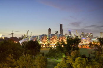 381 Cremorne - New Castle Holiday 11
