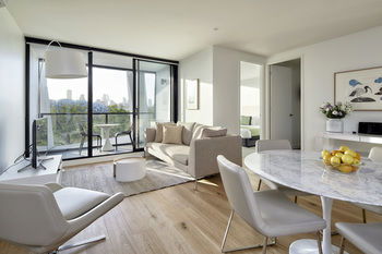 381 Cremorne - New Castle Holiday 34