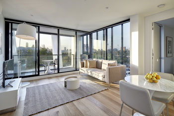 381 Cremorne - New Castle Holiday 44