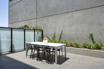 381 Cremorne - New Castle Holiday 47
