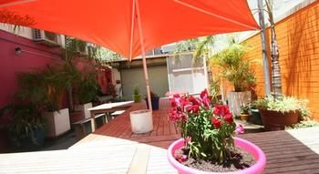 Zing Backpackers - New Castle Holiday 13
