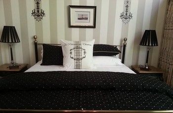 Belle Le Vie - New Castle Holiday 13