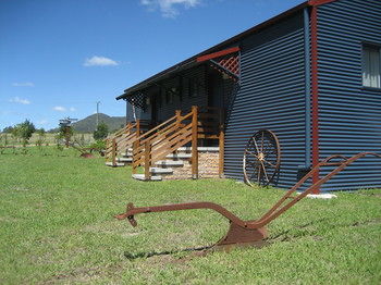 The Wattle Lodge - New Castle Holiday 5