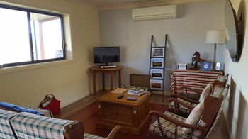The Wattle Lodge - New Castle Holiday 39